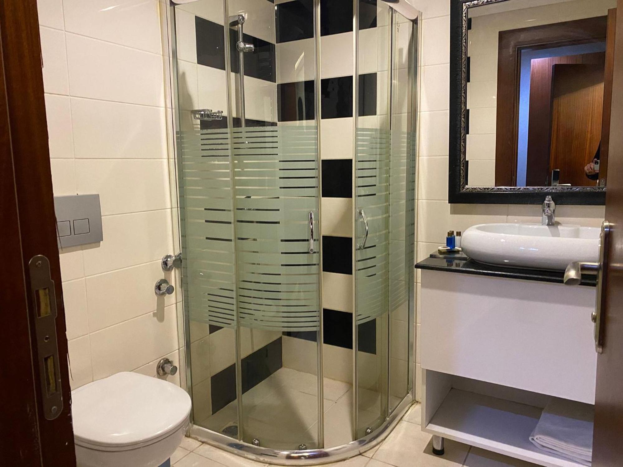 Asrin Business Hotel Kizilay Ankara Exteriör bild